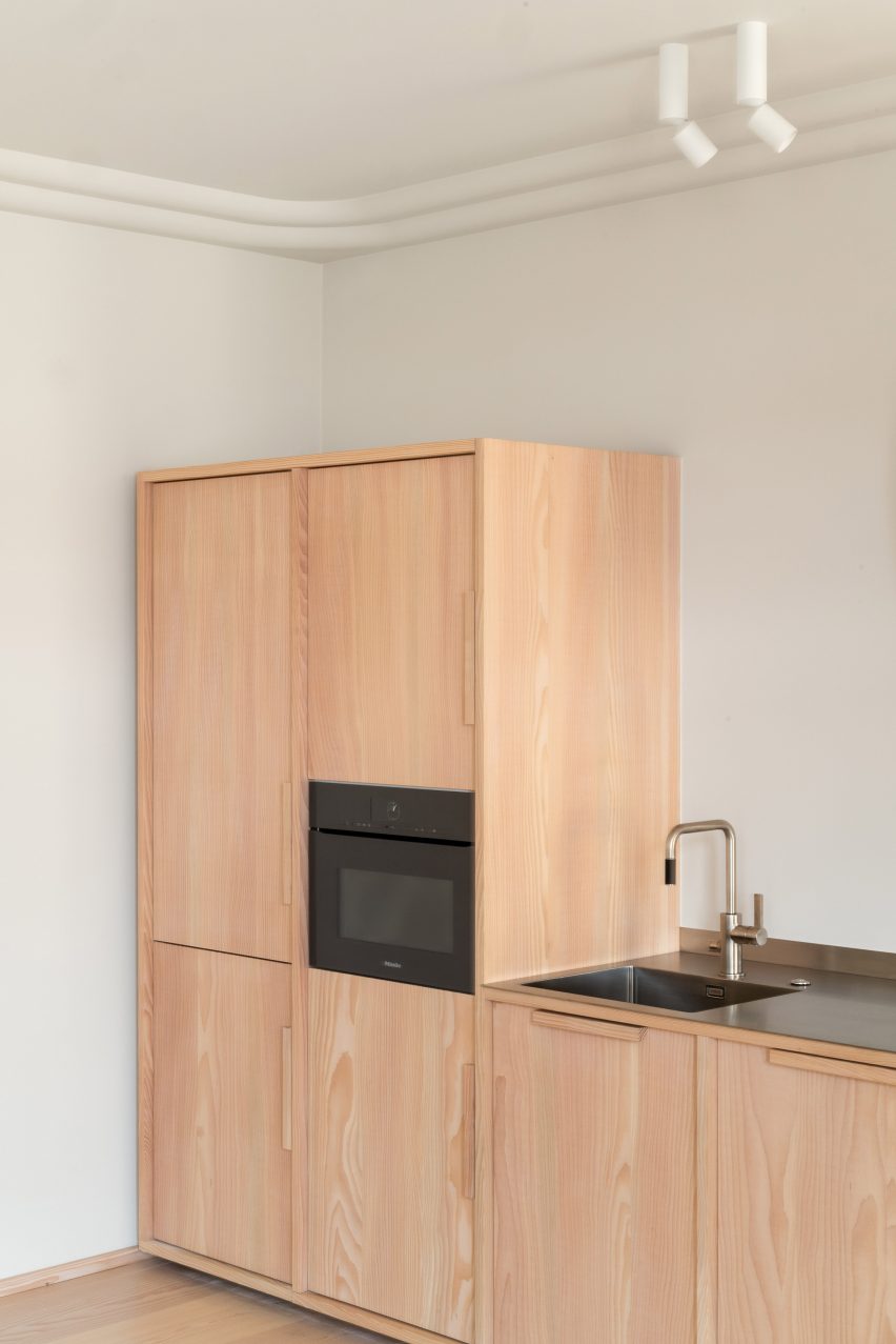 Kitchen interior of Cloudy Outlines apartment by Note Design Studio