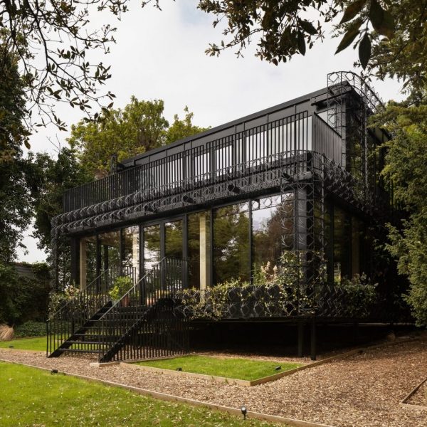 Dezeen Debate features a "gorgeous" screen-wrapped house in Kent