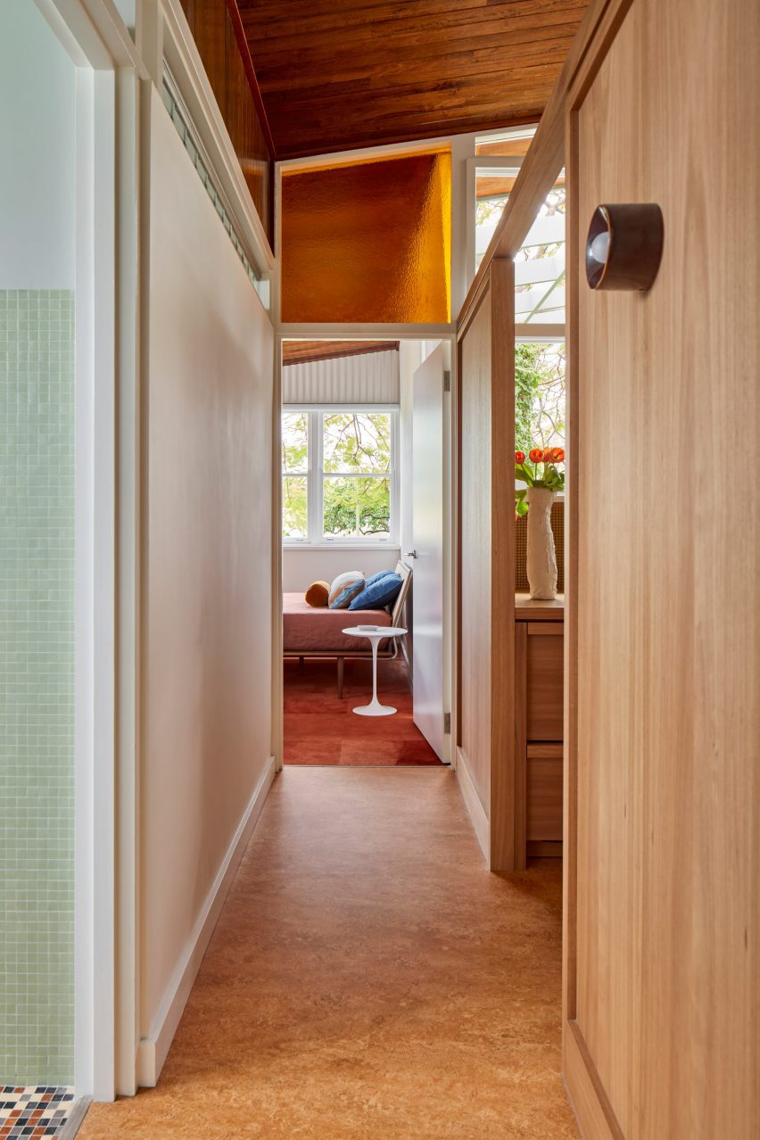 City Beach residence in Perth by Design Theory