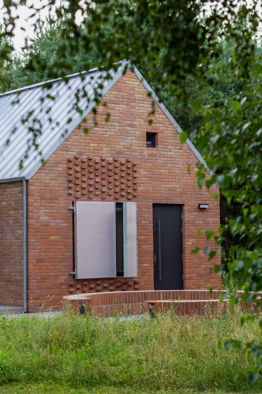 Dom Las by Studio Onu