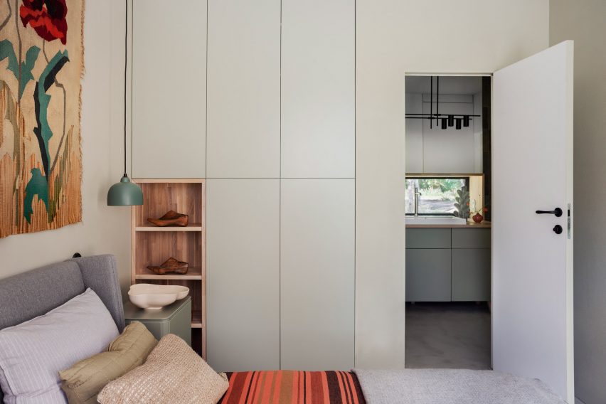 Dom Las by Studio Onu