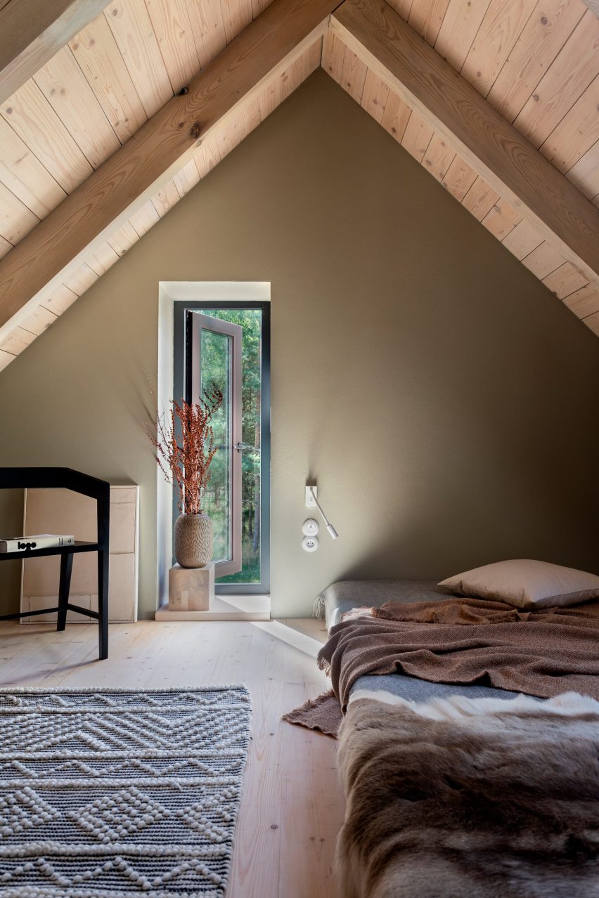 Dom Las by Studio Onu