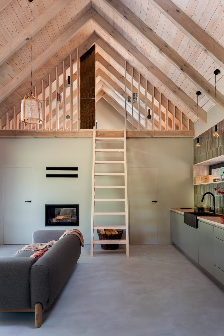 Living room with fireplace