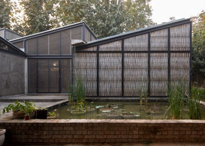 Indian artist residence by Studio Array