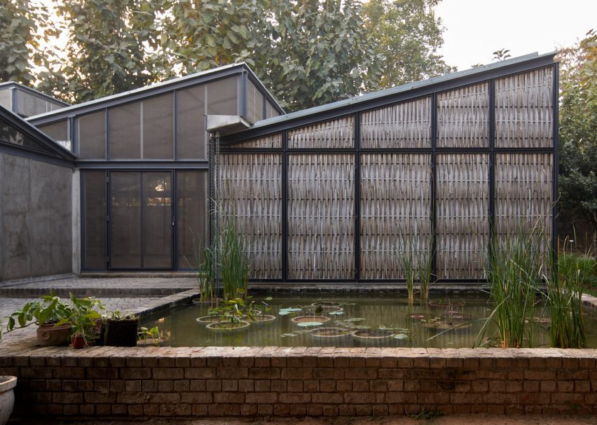 Farm 8 by Studio Array