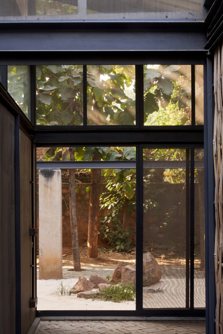 Farm 8 by Studio Array