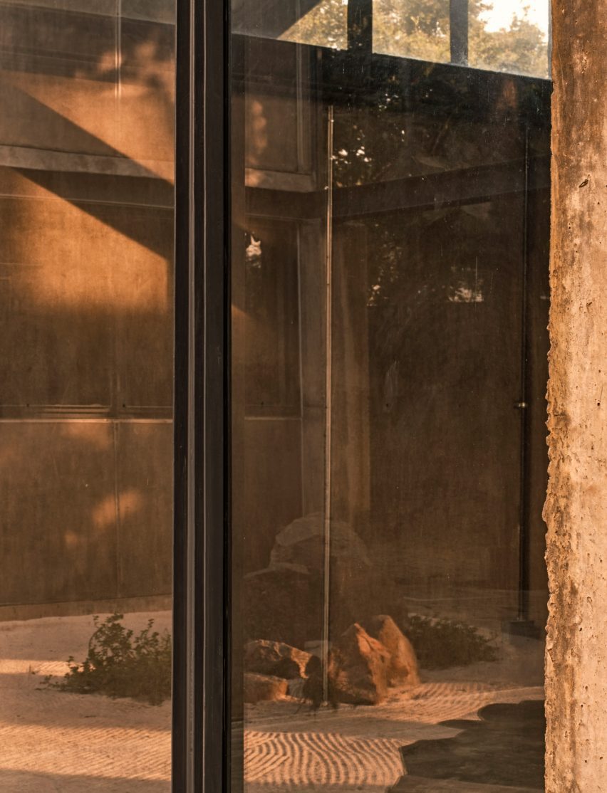 Farm 8 by Studio Array