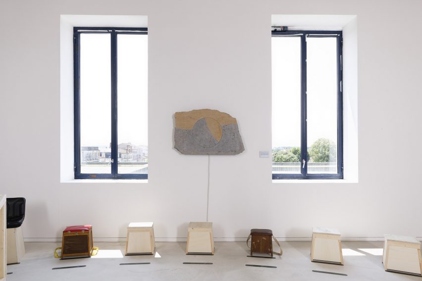 Almanac exhibition by Fondation d'entreprise Martell