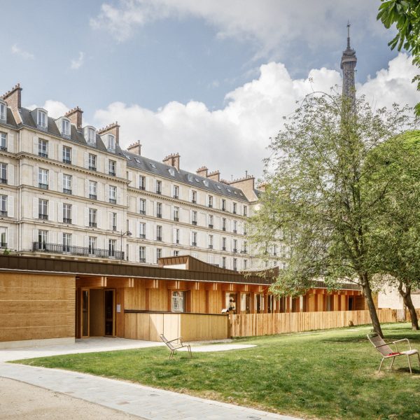 Nursery in Alma Palace by Atelier Régis Roudil Architectes
