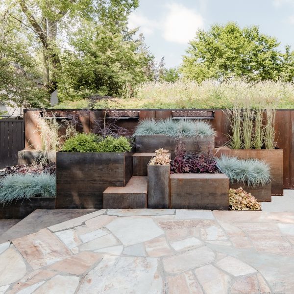 Garden Garage by Studio North