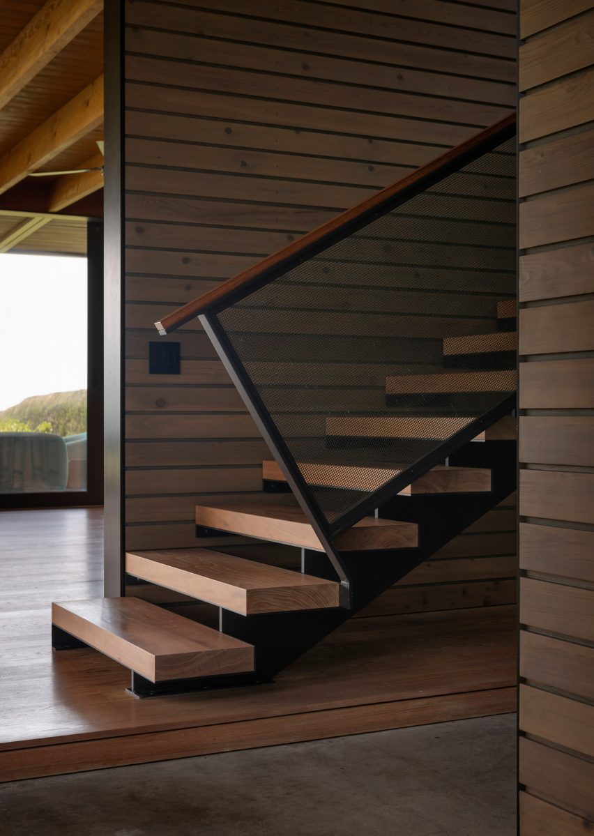 Holiday home by Olson Kundig Architects