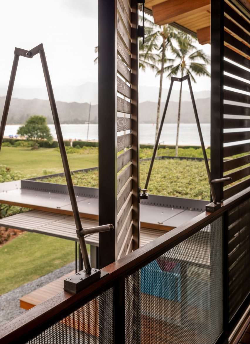 Holiday home by Olson Kundig Architects