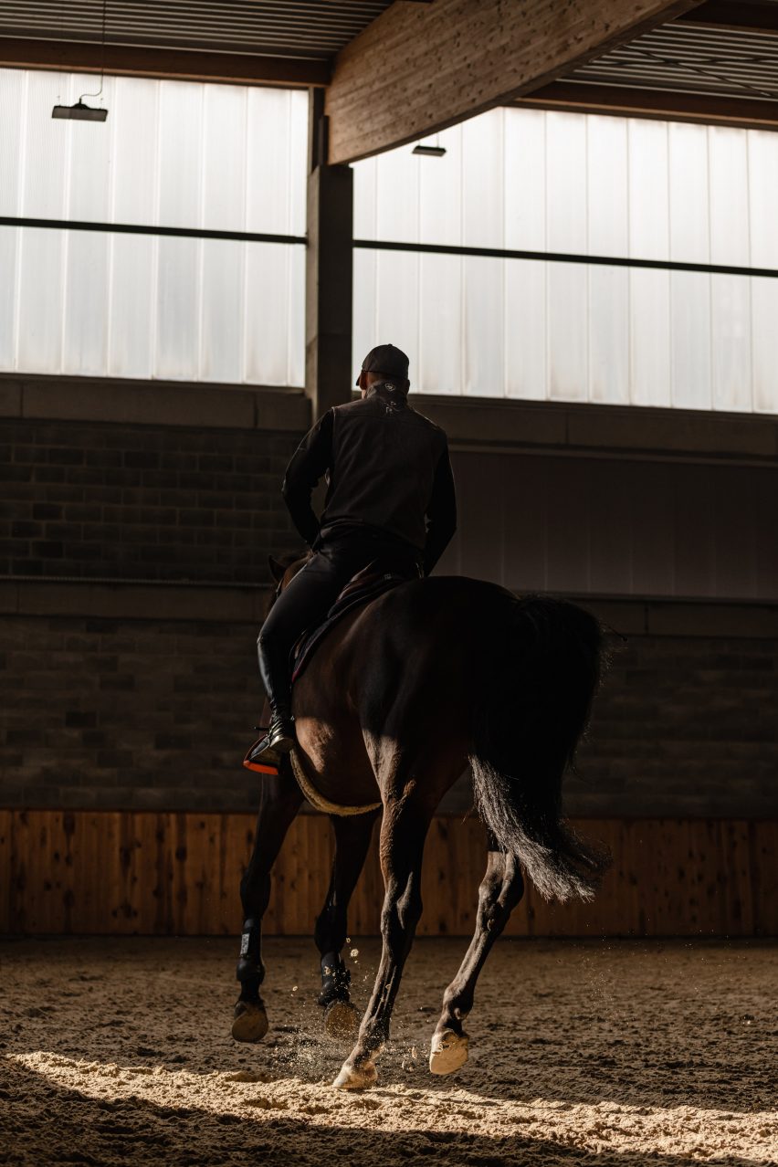 Interior of Horse House by Wiercinski Studio