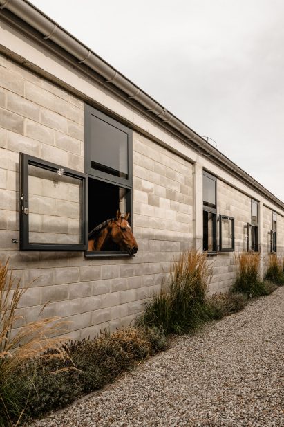 Stable by Wiercinski Studio