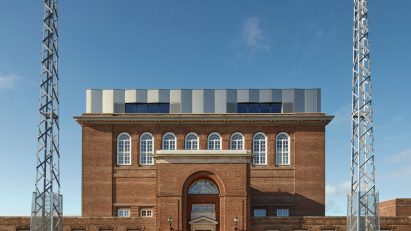 Houlton School by Van Heyningen and Haward Architects
