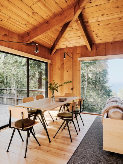 Natural accents within timber cabin in Sea Ranch