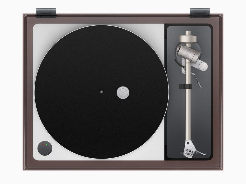 Rendering of the Linn Sondek LP12-50 shown from the top