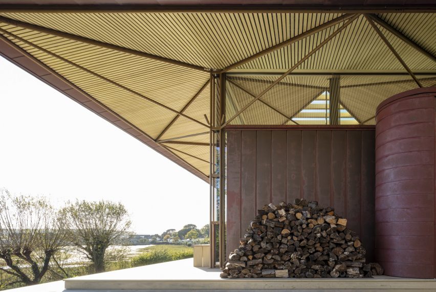 Saltmarsh House by Niall McLaughlin Architects
