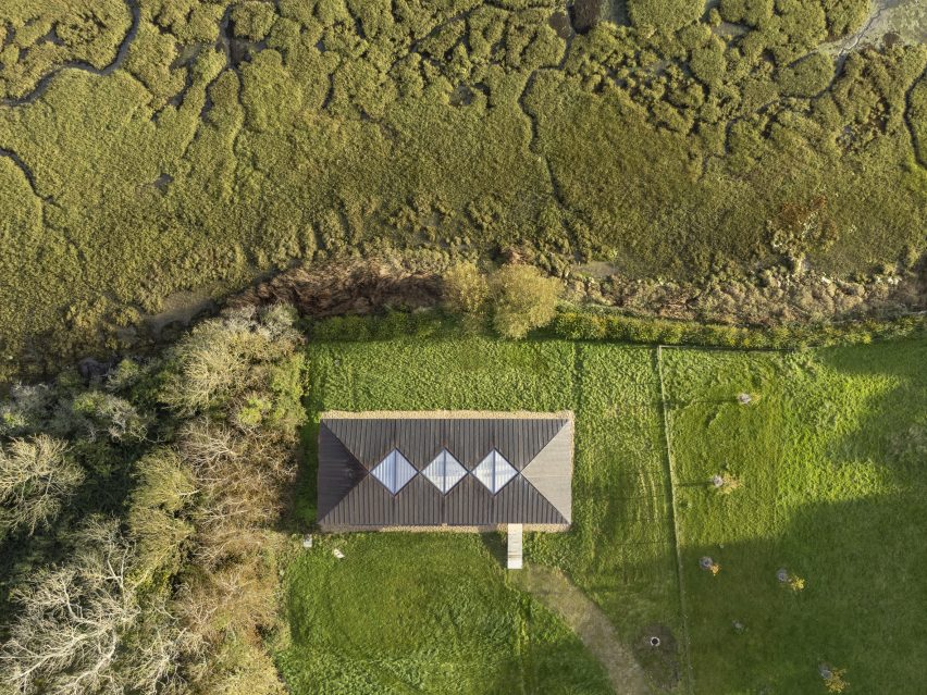 Saltmarsh House by Niall McLaughlin Architects