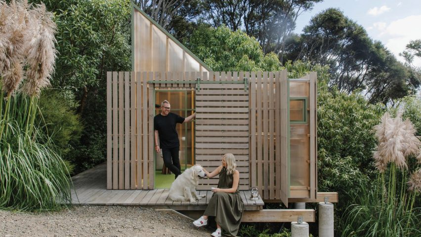 Nightlight shed by Fabric Architecture