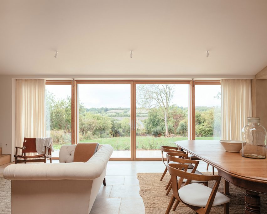 Photo of Cotswolds House