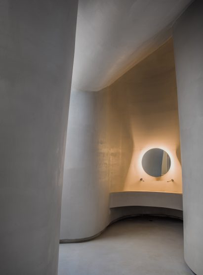 Photo of the toilet