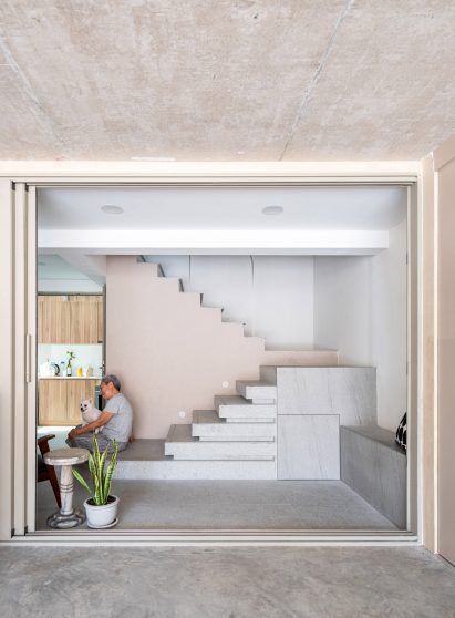 Photo of the ground floor of House R3