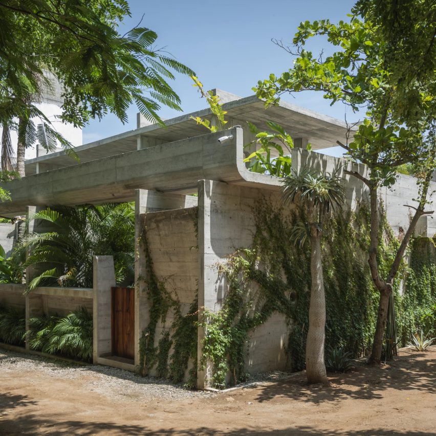 Casa TO by Ludwig Godefroy