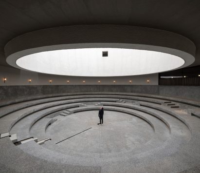 Aranya Art Center by Rossana Hu