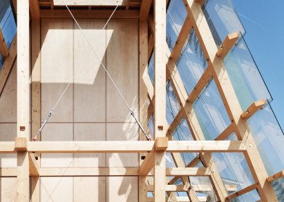 From 4 to 1 Planet: Quarter Pie Pavilion