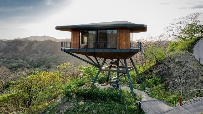 Studio Saxe completes Costa Rican hotel with treehouse-style guest rooms