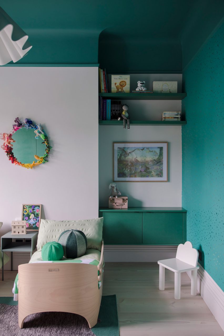 Sunderland Road house in London by 2LG