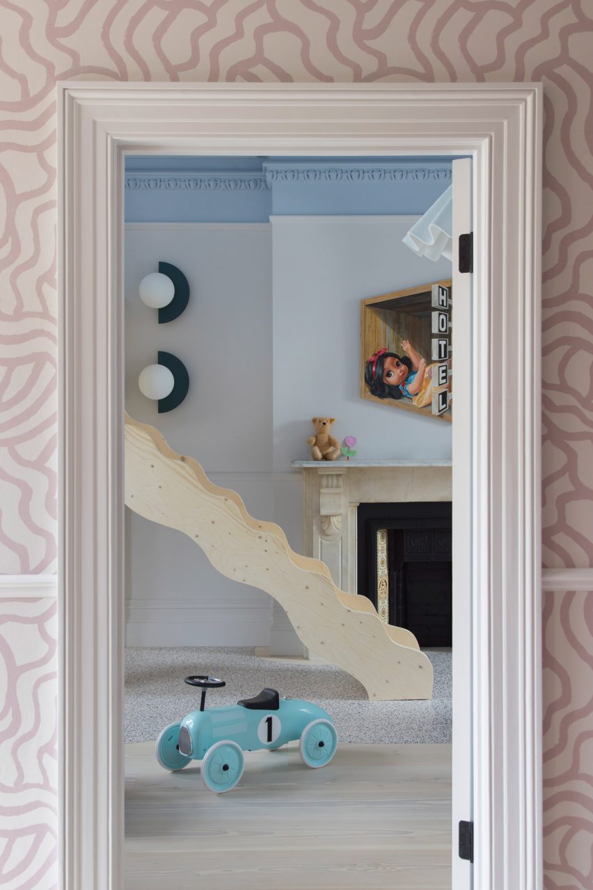 Sunderland Road house in London by 2LG