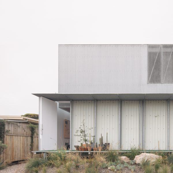 AB House by Office MI—JI
