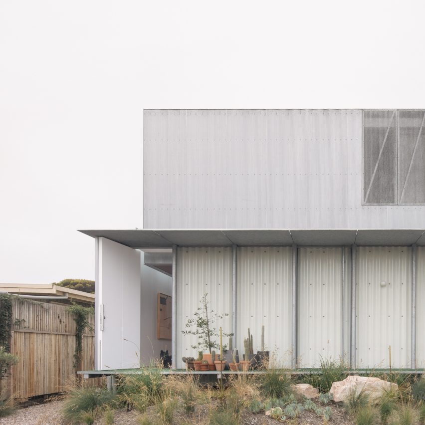 AB House by Office MI—JI