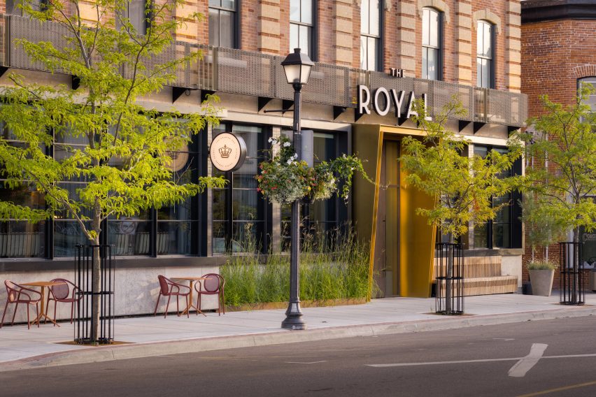 Royal Hotel Ontario