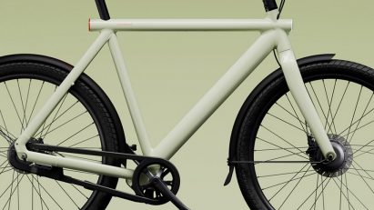 e-bike in green vanmoof