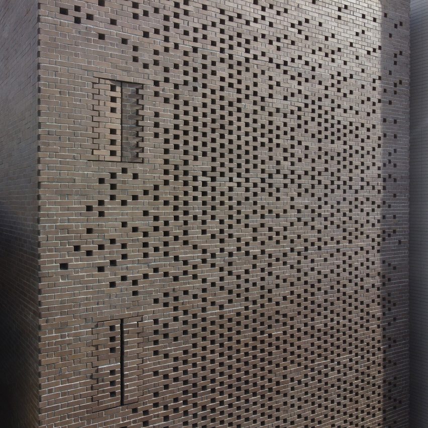 Exterior of Veil House in Taiwan by Paperfarm
