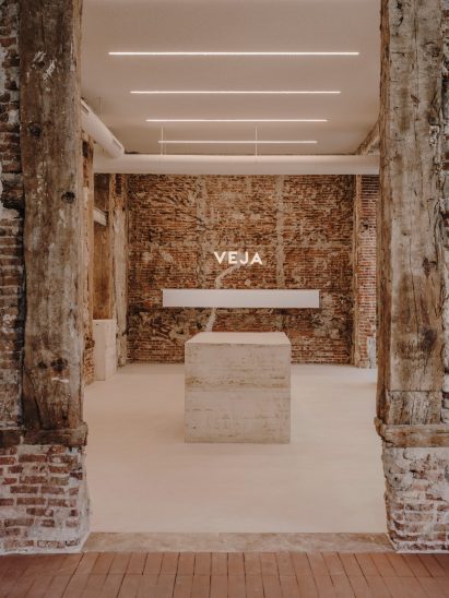 Entrance of Veja store in Madrid
