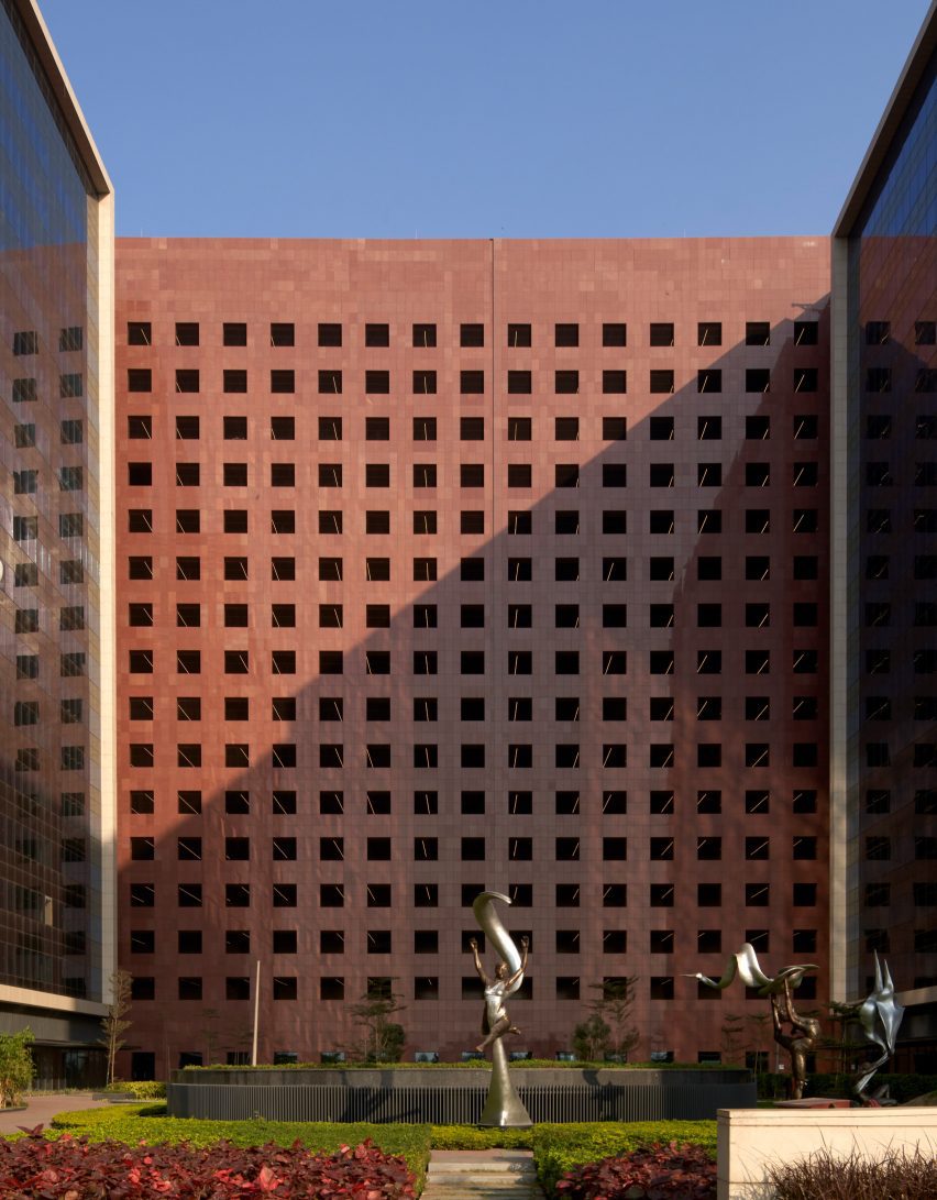 World’s largest office building in Mumbai, India, by Morphogenesis
