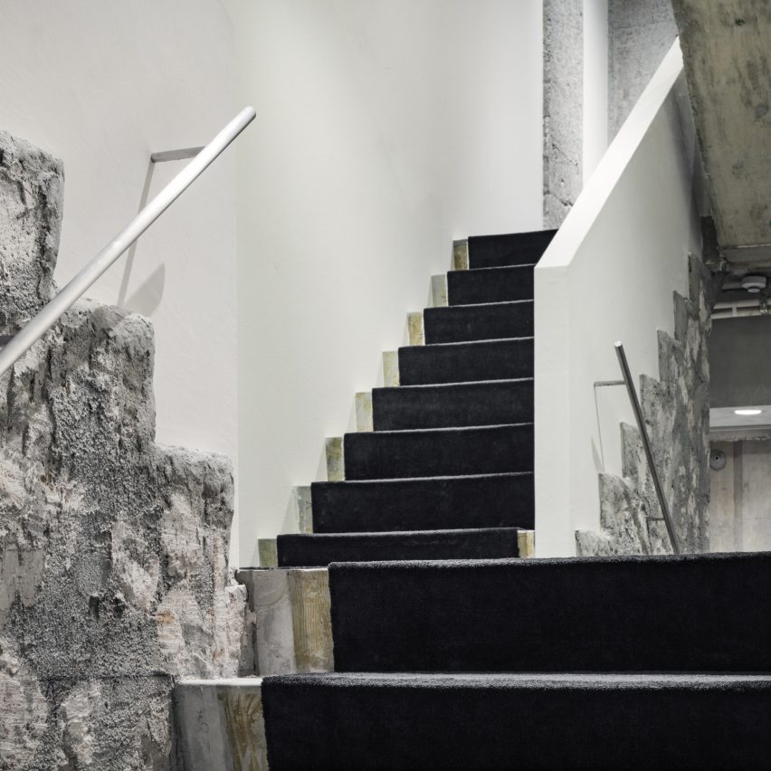 Prank Project Aoyama by AtMa