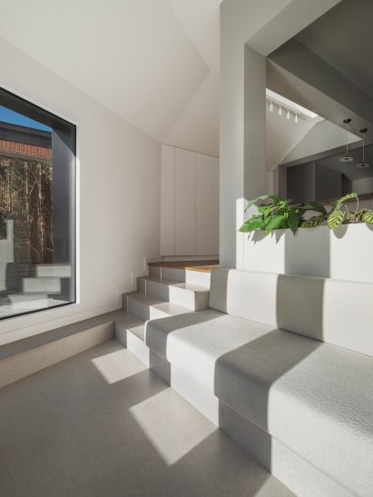 Conversation pit by Bureau de Change