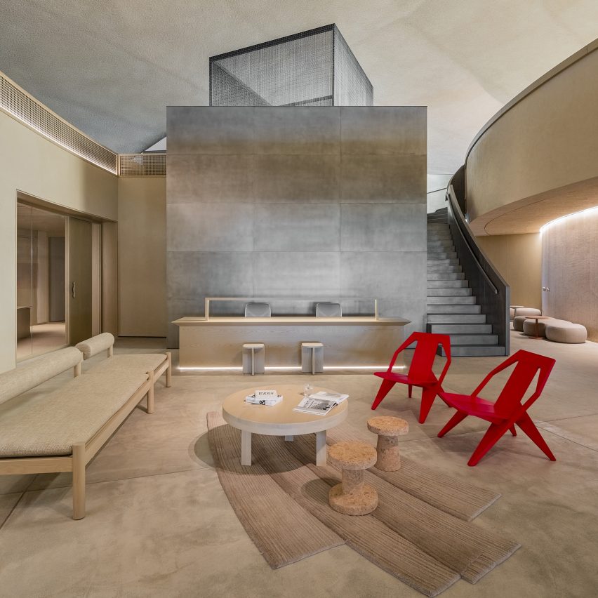 Government Office by Agata Kurzela studio