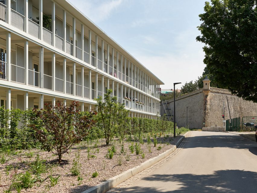Andreasgaertan housing by Dorschner Kahl Architects and Heine Mildner Architects