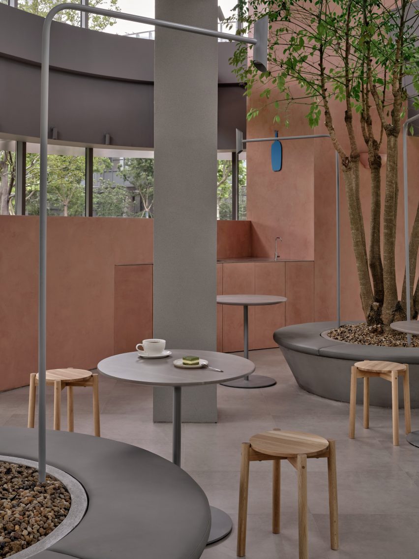 Blue Bottle Coffee Qiantan by Keiji Ashizawa