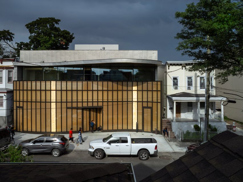 Louis Armstrong Center in Queens by Caples Jefferson Architects