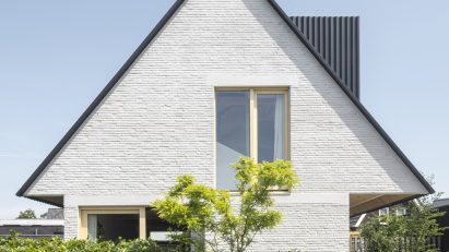 Lime Wash House by Chris Collaris Architects