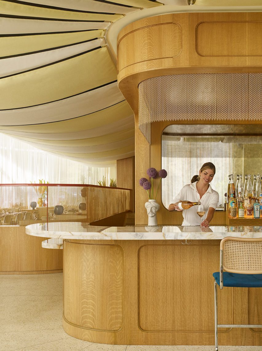GRT Architects cucina alba