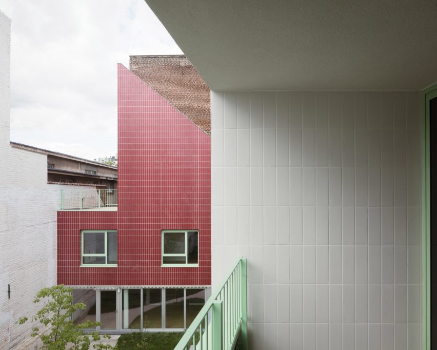 Exterior of Duchesse in Brussels by Notan Office