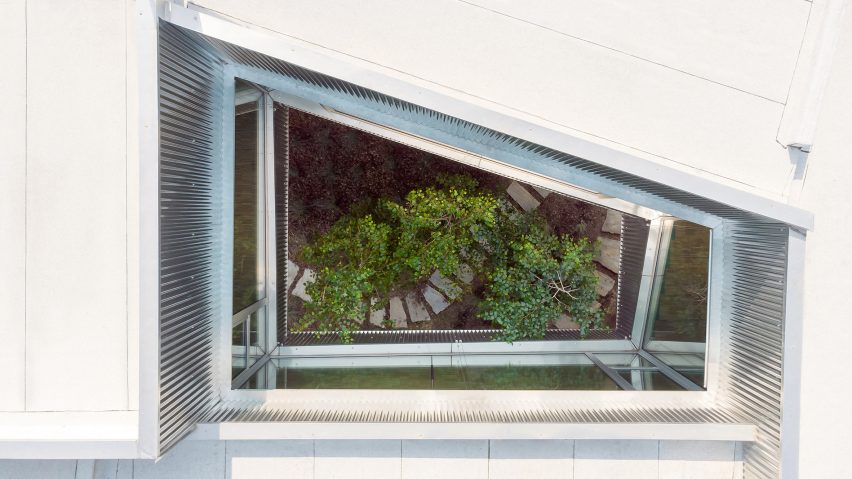 Photo of The Hole with the House Around